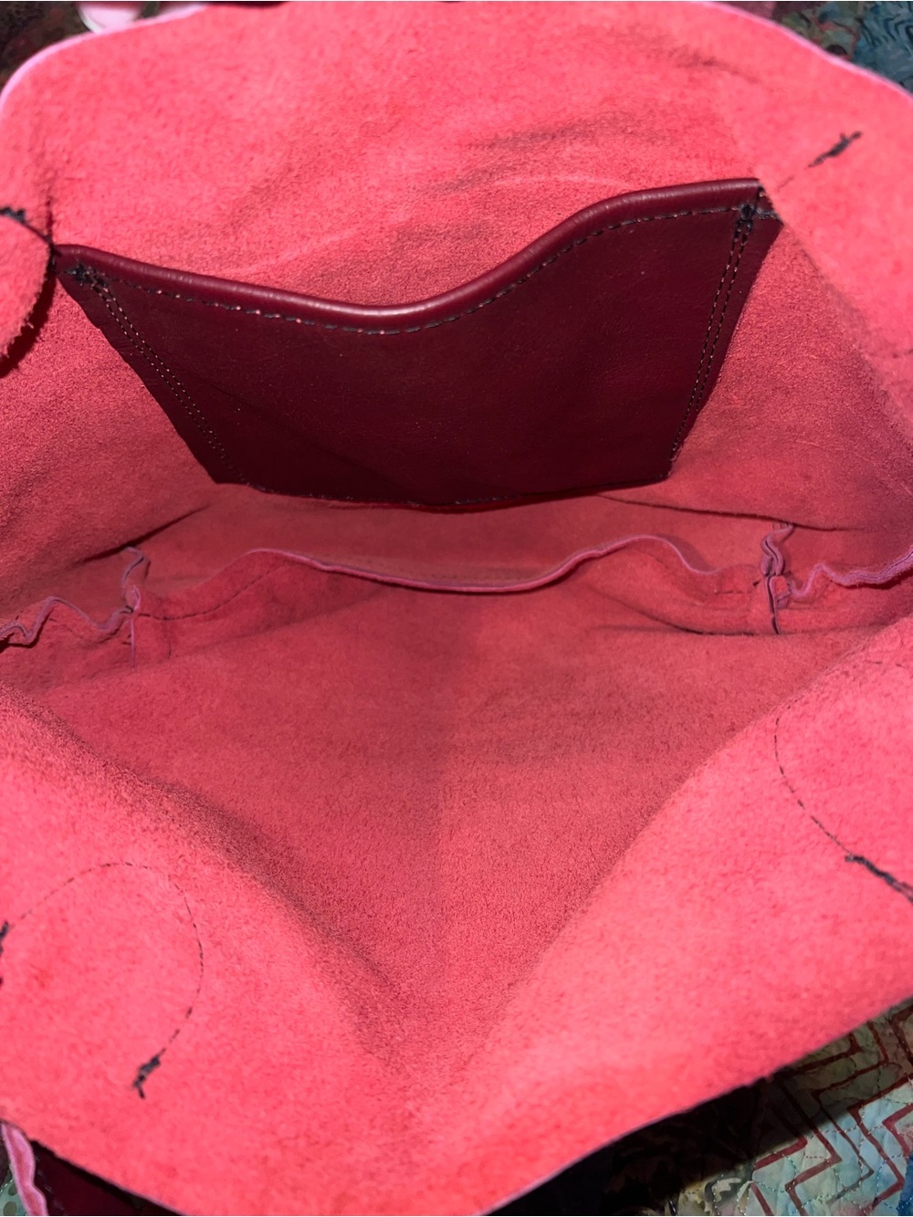 Classic Leather Tote Bag in Deep Plum - Picture 3 of 3